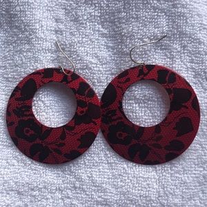 Red and black floral metal hoop earrings